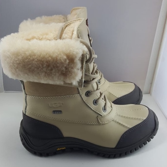 Uggs Adirondack II Winter Boots - Picture 3 of 6